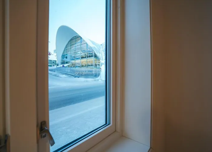 아파트 Newly Renovated With A Unique Location 트롬쇠